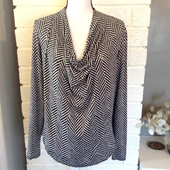 Michael Michael Kors Top Cowl Neck Black Chevron Long Sleeve Stretch Size Medium - Picture 1 of 8